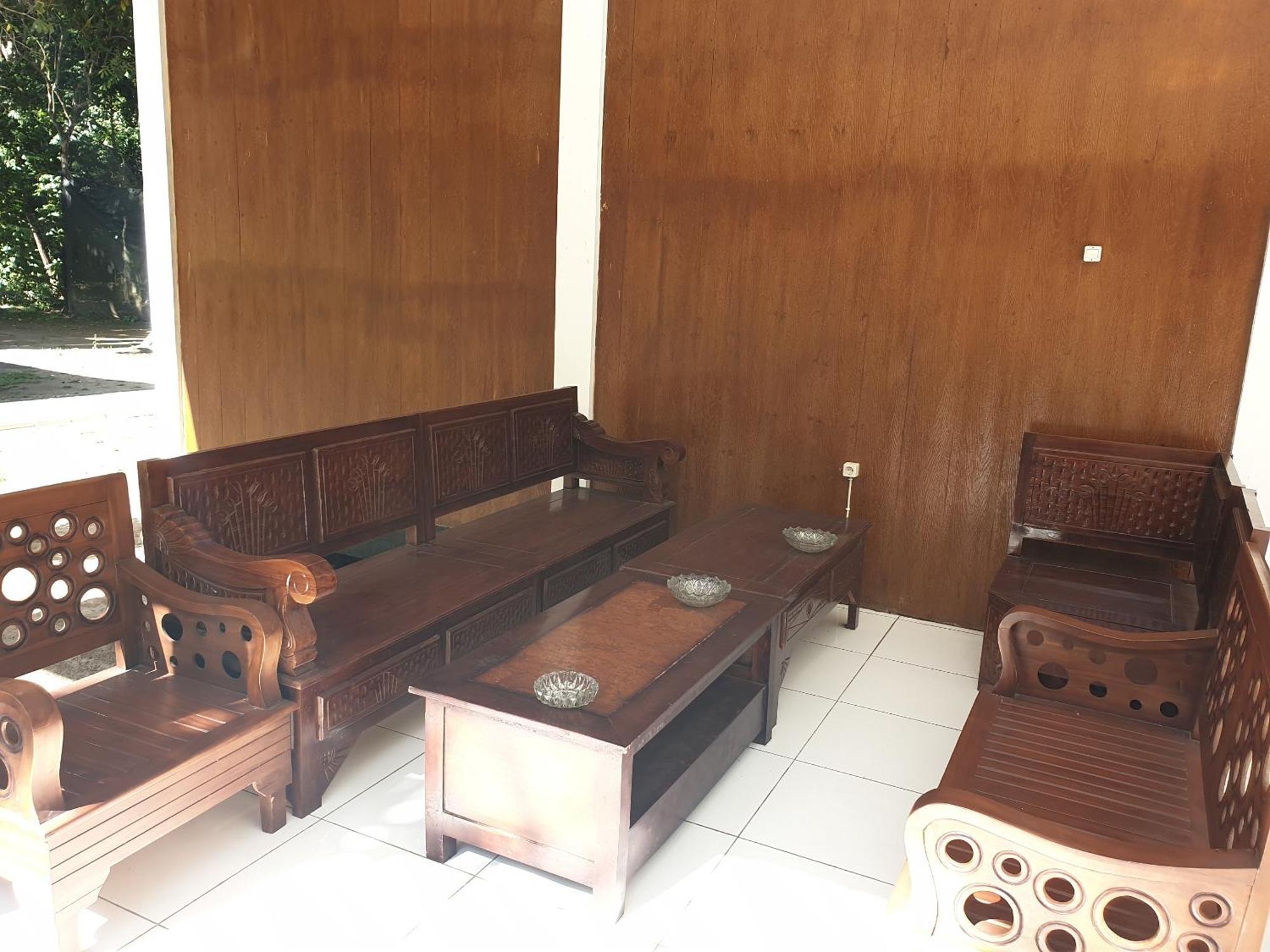 Capital O 92612 Penginapan D'Alas Purwo & Beachnearpadang Savana Sadengan Banyuwangi  Exterior photo